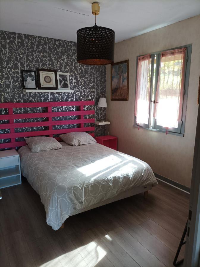 Saint-Brisson Chalet Deux Chambres Au Calme מראה חיצוני תמונה